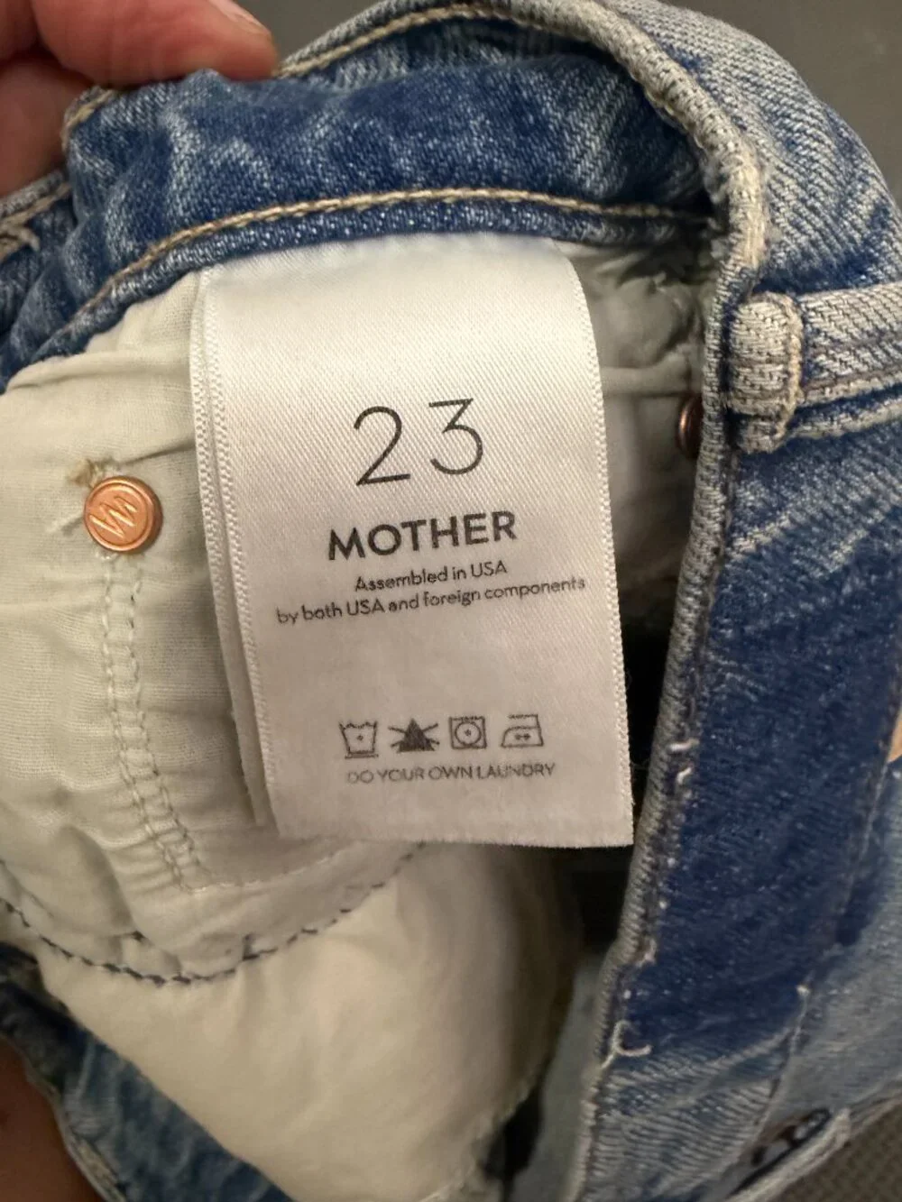 NWT MOTHER The Skipper Short N' Long Fray Denim Shorts – 23- MSRP $198